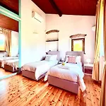 La - Cozy House With Parking, Wifi, Box And Air Conditioning Holiday home