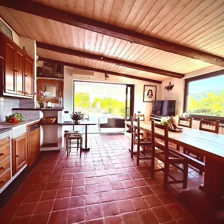 La - Cozy House With Parking, Wifi, Box And Air Conditioning Дом отдыха Рапалло