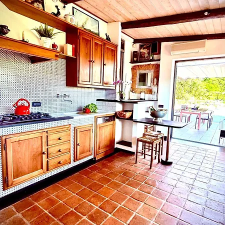 La - Cozy House With Parking, Wifi, Box And Air Conditioning *