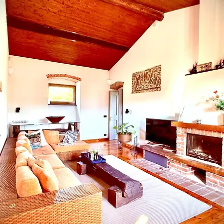 La - Cozy House With Parking, Wifi, Box And Air Conditioning