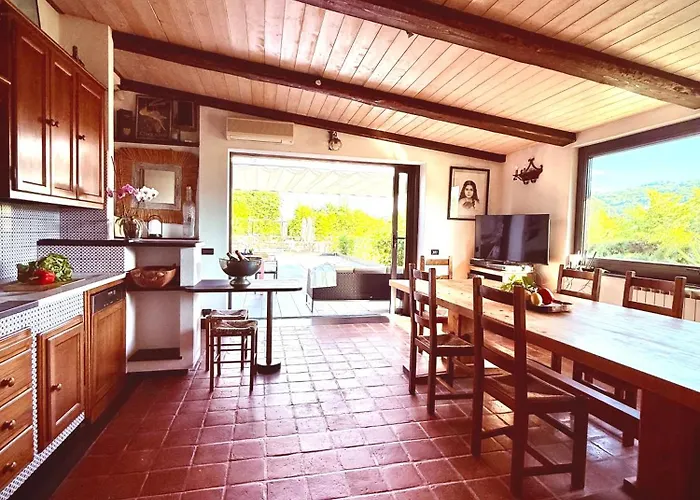 La - Cozy House With Parking, Wifi, Box And Air Conditioning Semesterbostad Rapallo